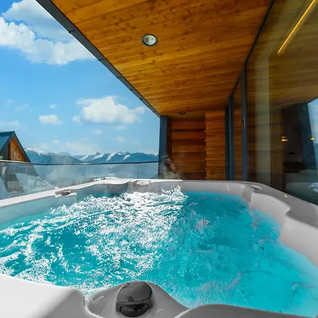 Salamandra Luxury With Jacuzzi By Bqqk Kościelisko