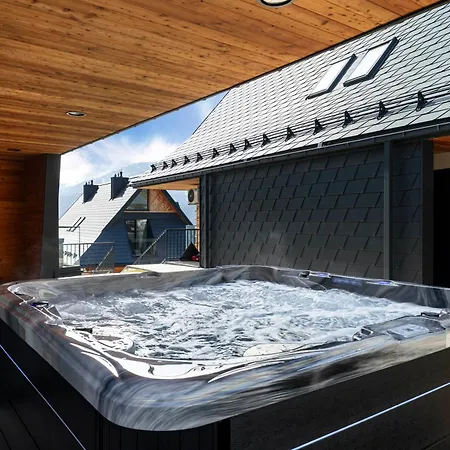 Salamandra Luxury With Jacuzzi By Bqqk Vila Kościelisko