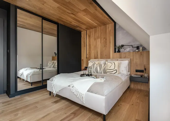 Villa Salamandra Luxury With Jacuzzi By Bqqk Kościelisko